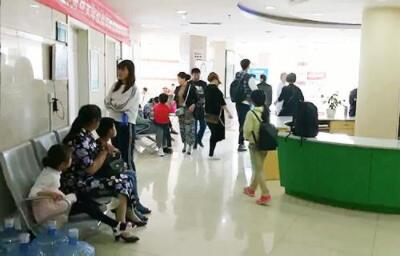 武汉环亚五一精准扶贫白斑普查 暨白癜风联合会诊圆满落幕